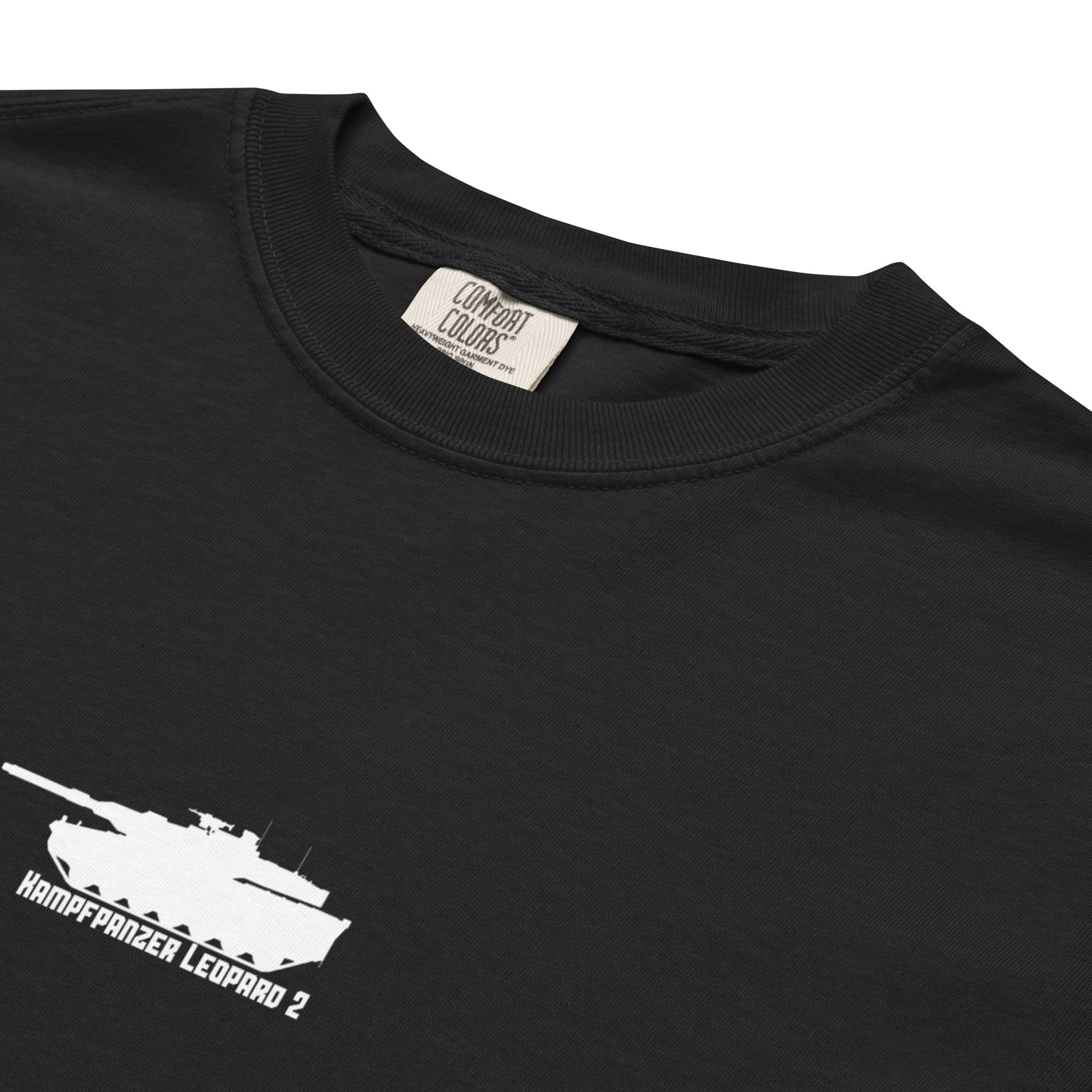 Hand-drawn schematic of the KRAUSS-MAFFEI LEOPARD 2 A7V TANK printed on a standard T-shirt.